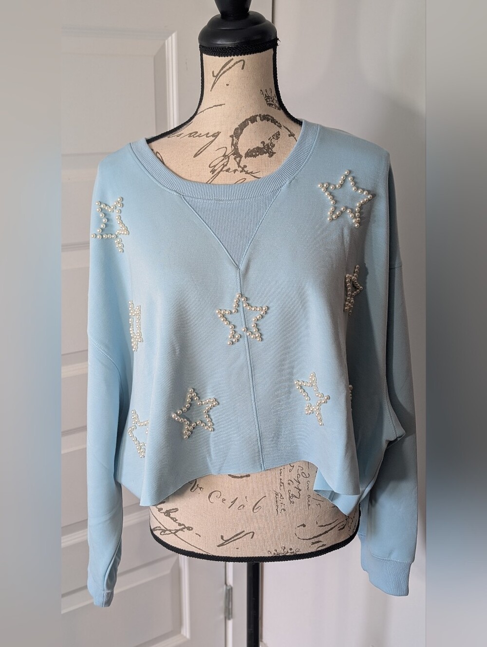 Simply Southern Pearl Star Embellished Light Blue Size XL